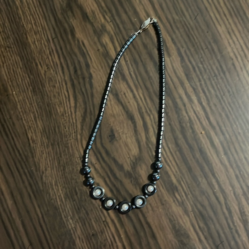 Necklace -very good used condition hematite and pearl look white bead 16"